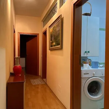 Apartman Spacious Near Park *